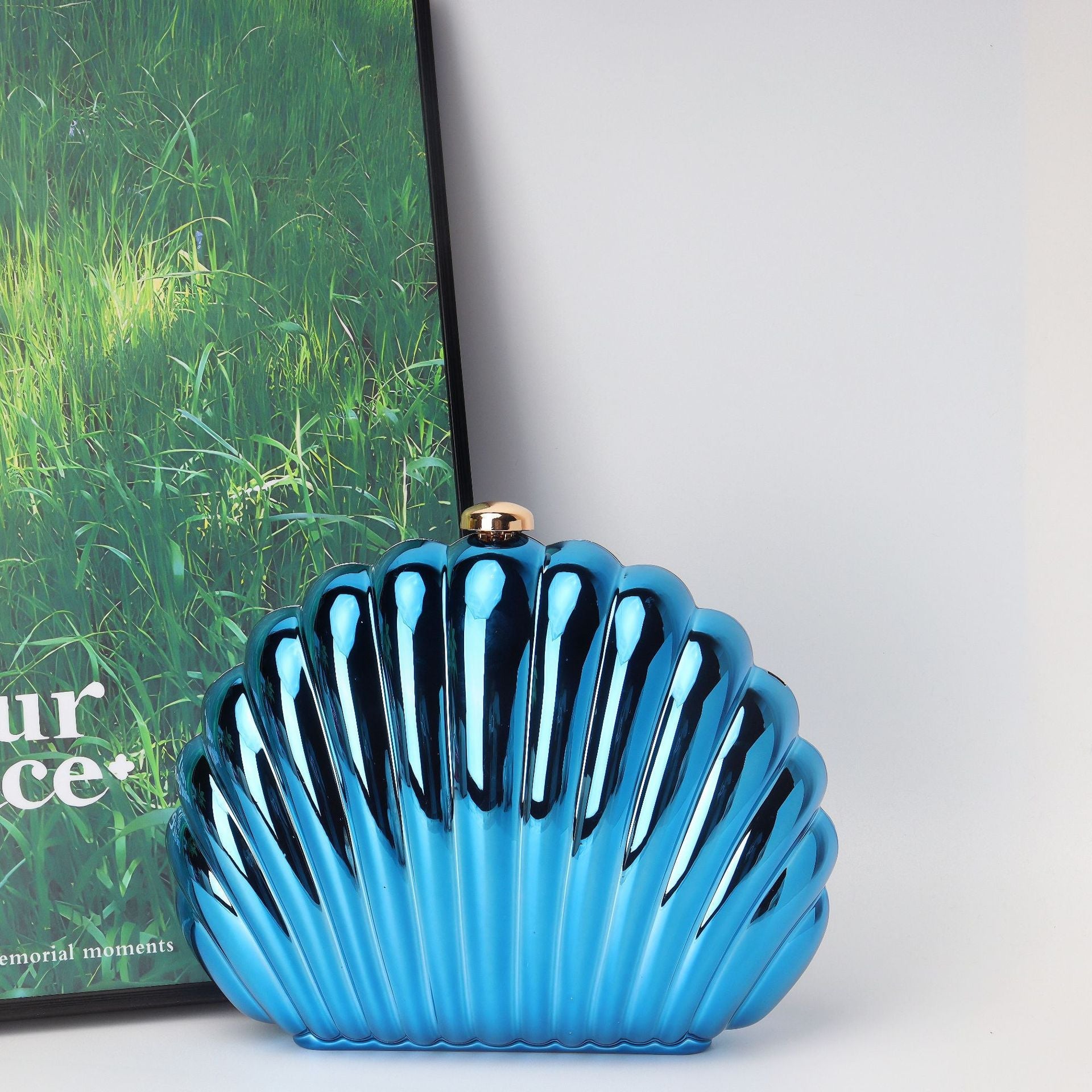 Shell Clutch Purse